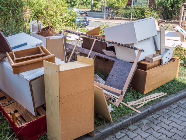 Best Professional Junk Removal  in Sweet Home, OR